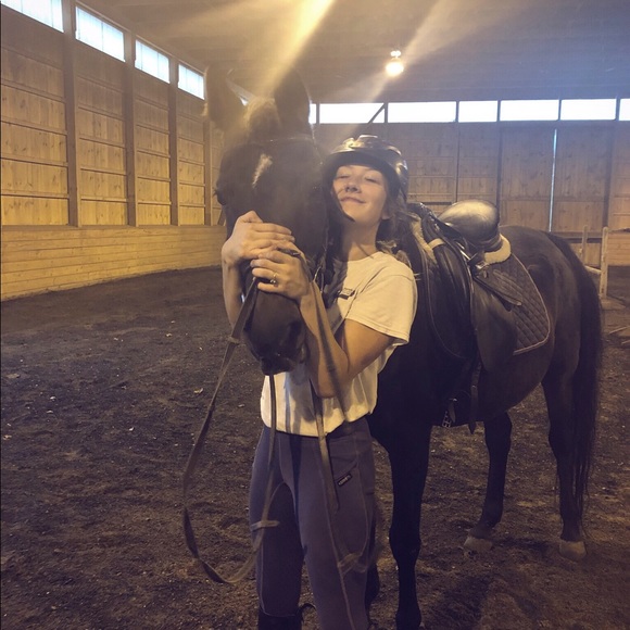 Meet your Posher, Morgan - Picture 7 of 8